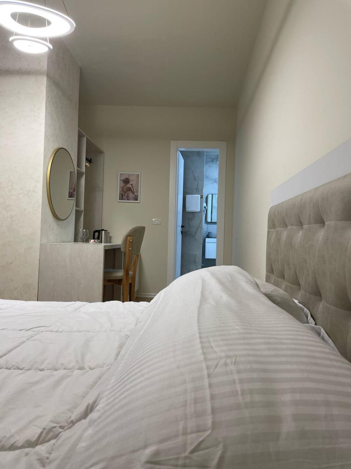 Margen Apartments - Tirana City Center Extérieur photo
